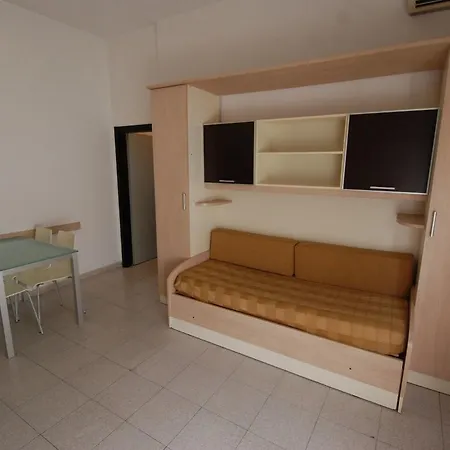 Apartment Locazione Turistica Internazionale.4 *