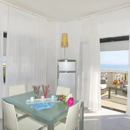 Apartment Locazione Turistica Internazionale.4 Rimini